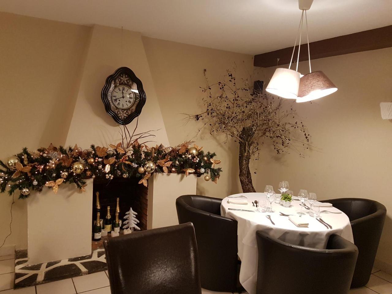 Logis Hotel Restaurant Entre Nous Langeac 외부 사진